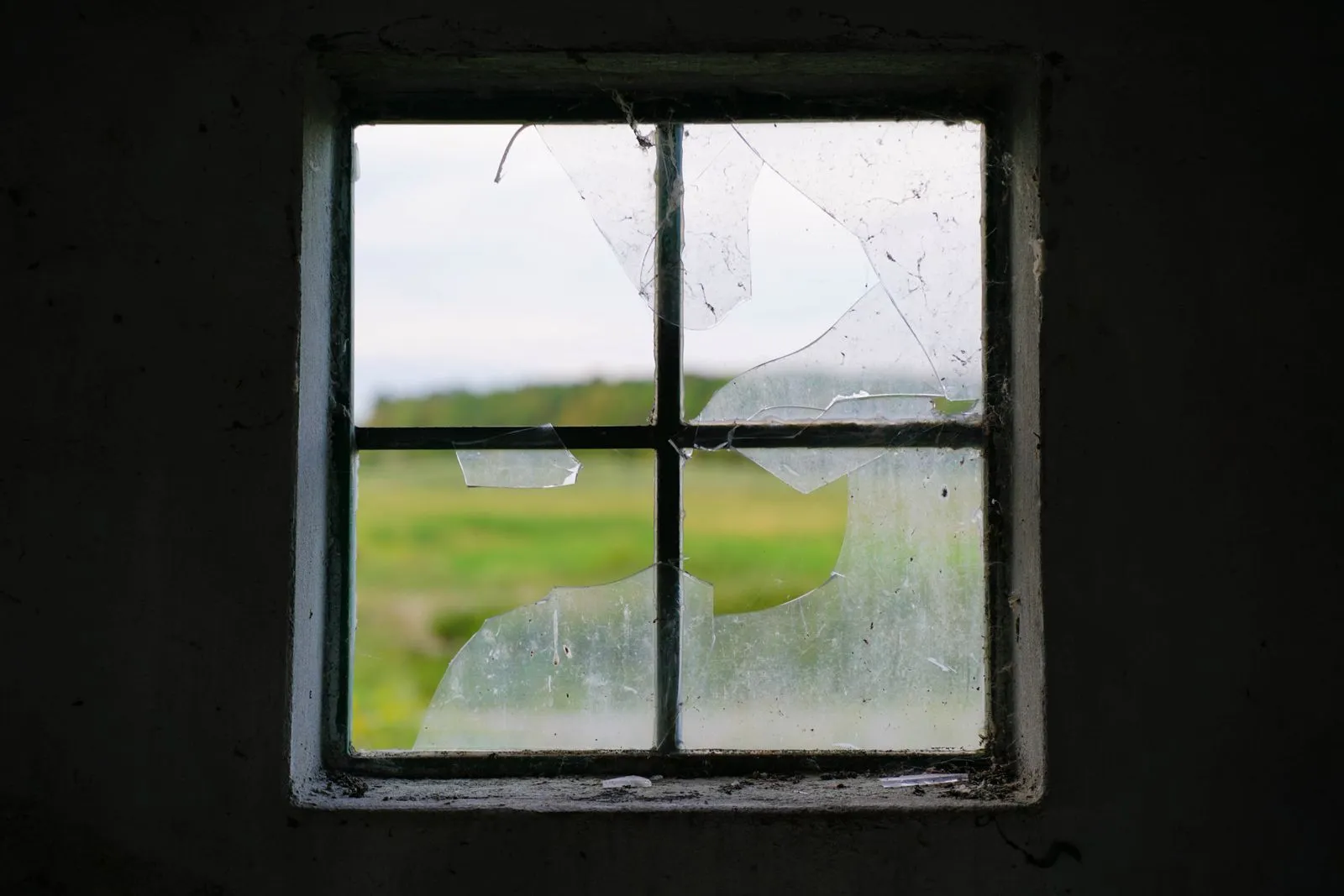 Signs It May Be Time to Replace Your Windows